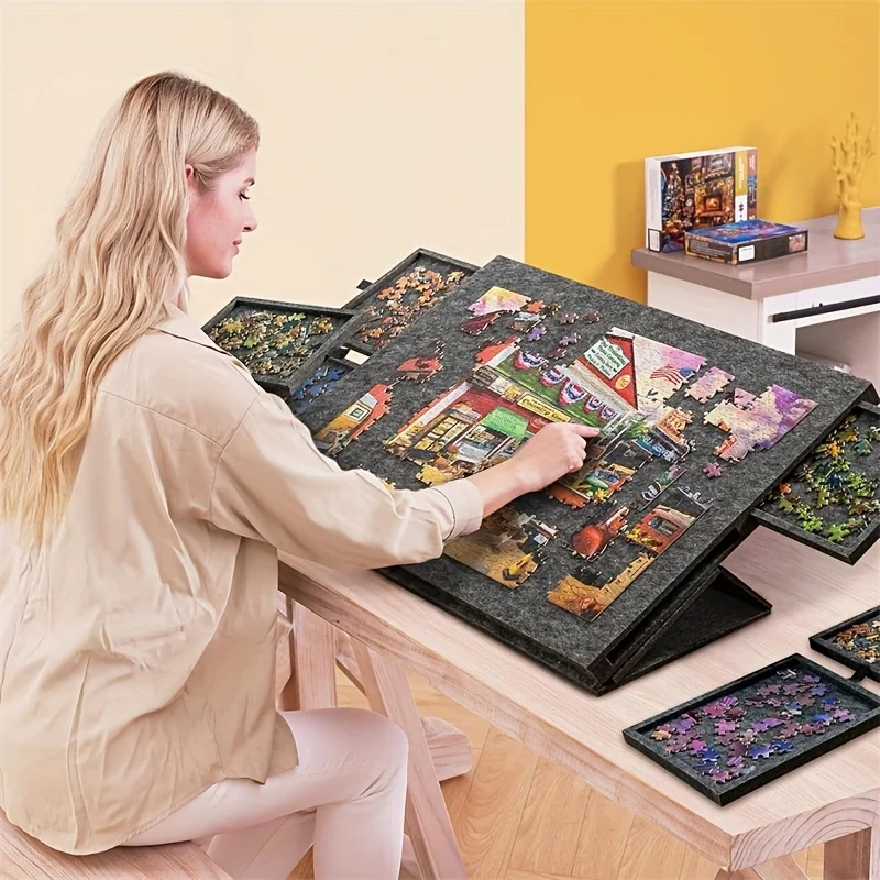 Outdoor Camping Table - 6段引き出し付き1500ピースジグソーパズルテーブル、フェルトボードと6個の引き出し付き、傾斜式2-in-1スタンド＆カバー、軽量で持ち運び可能、ギフトに最適
